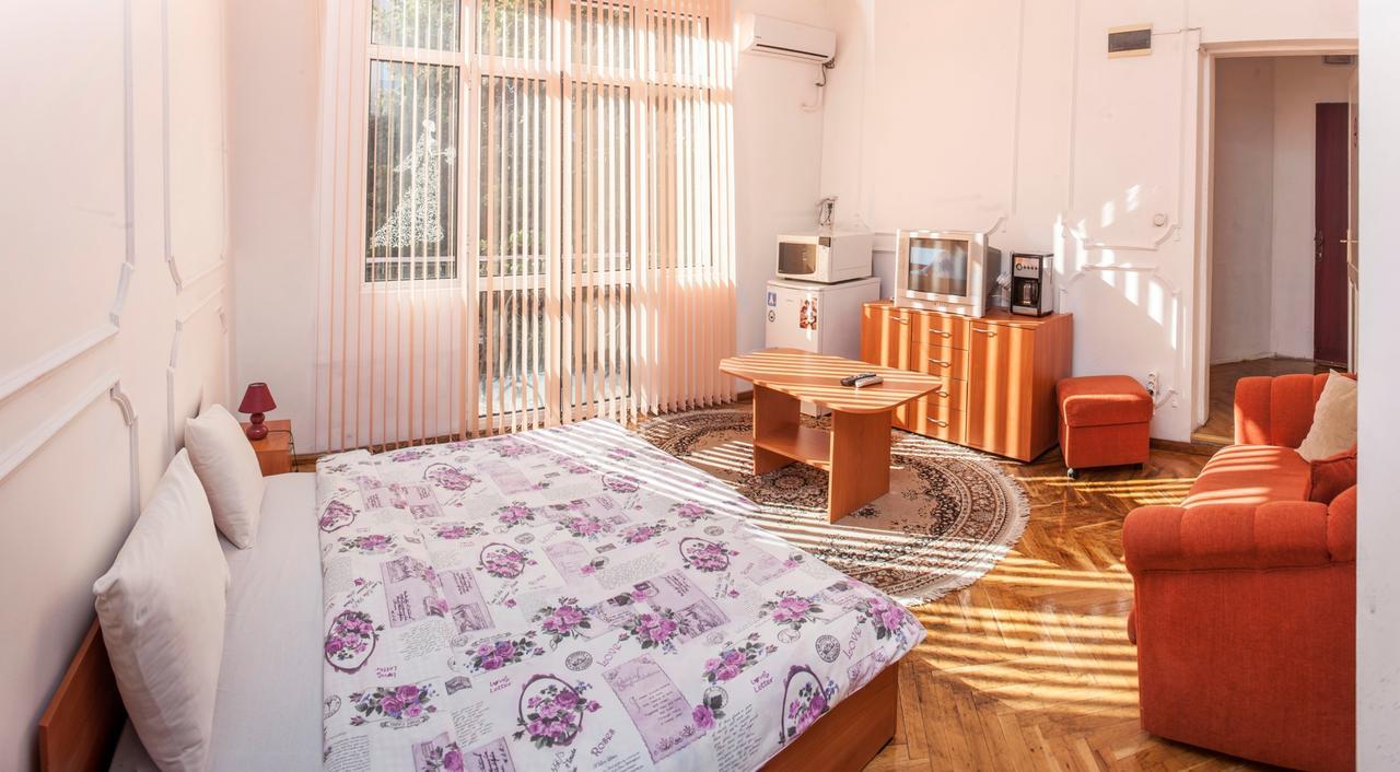 Central Guesthouse Five Corners Sofia Esterno foto